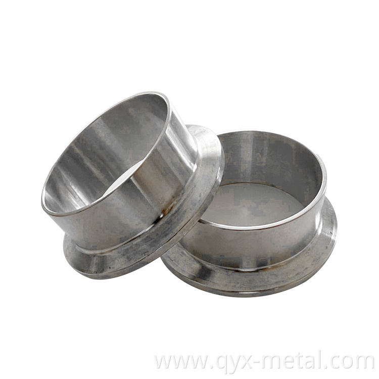 Titanium pipe fittings